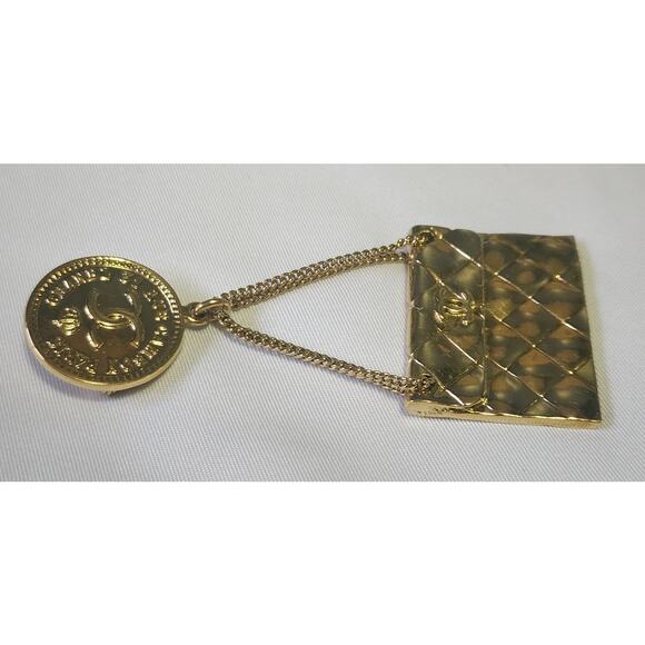 US Based Authentic Vintage CHANEL Hanging Double Flap Purse Brooch Pin wGift Bag - Picture 3 of 7